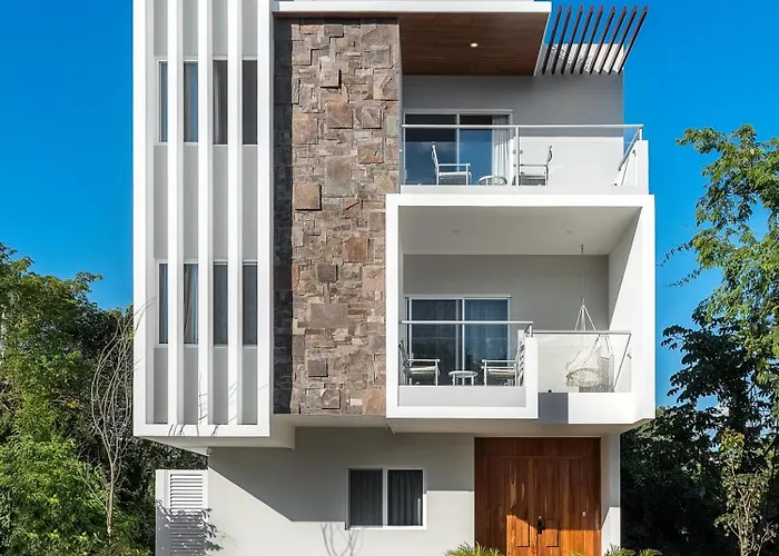 5 Bedroom Luxury Sevilla Your House In