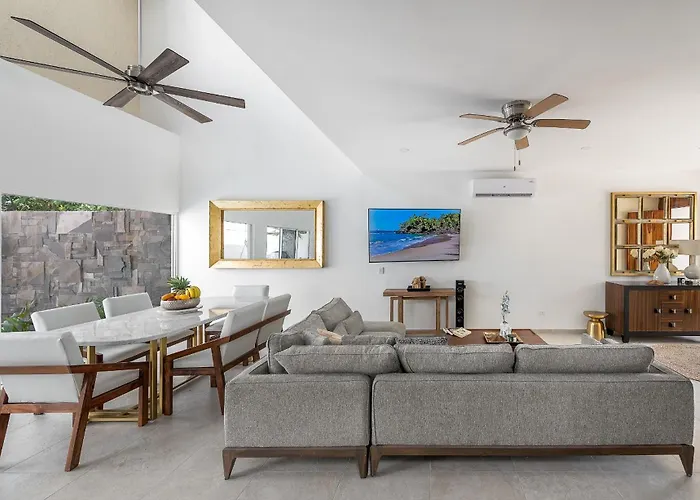 5 Bedroom Luxury Sevilla Your House In Villa Playa del Carmen